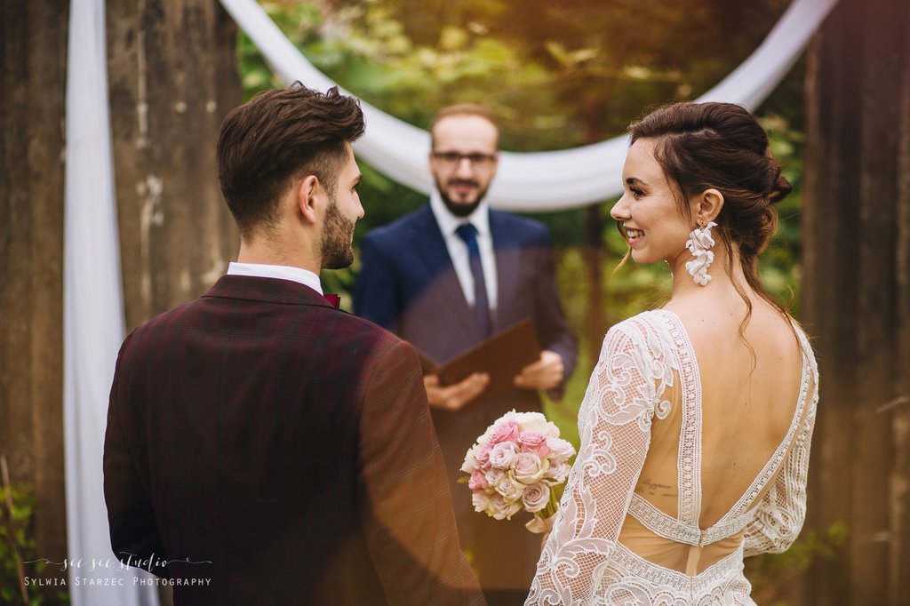 ślub humanistyczny Wrocław plenerowy ślub symboliczny czy różni się czymś od ślubu humanistycznego ślub humanistyczny Wrocław plenerowy ślub symboliczny czy różni się czymś od ślubu humanistycznego