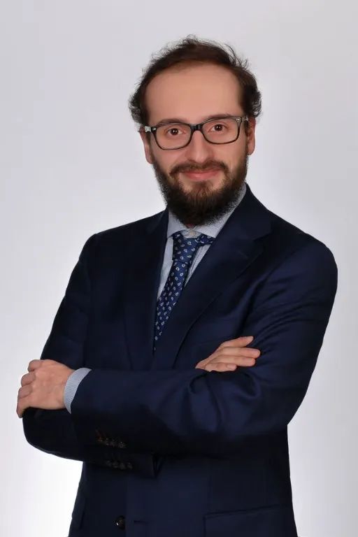 Mistrz ceremonii Piotr, plenerowy ślub humanistyczny, ślub cywilny z ceremonią symboliczna