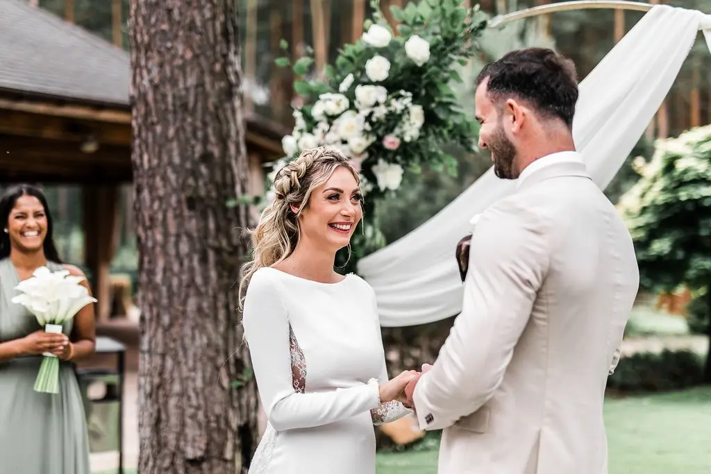 osobiste przysięgi, indywidualny scenariusz, wzruszająca ceremonia ślubu symbolicznego