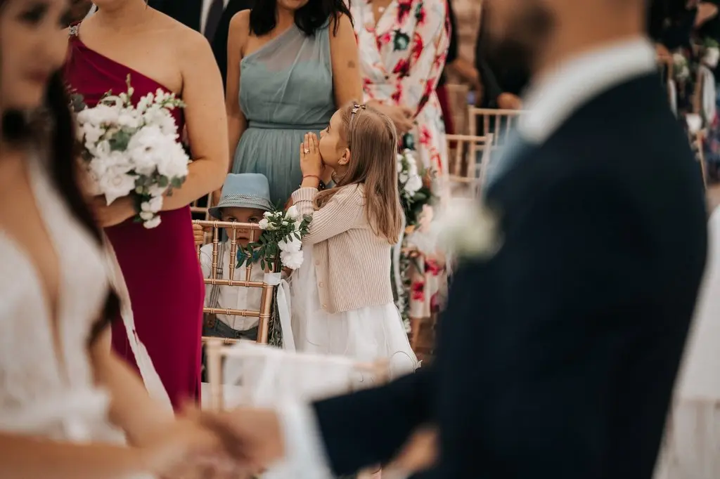 para młoda składa przysięgę podczas ślubu humanistycznego, ślub cywilny