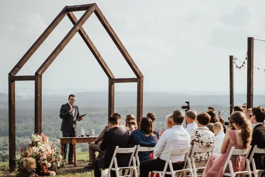 plenerowy ślub pod Krakowem, ślub symboliczny, mistrz ceremonii plenerowy ślub pod Krakowem, ślub symboliczny, mistrz ceremonii